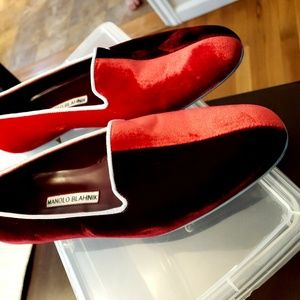 Red Velvet Flats